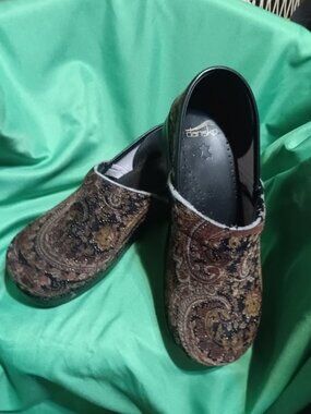 Dansco Loafers..Slight Sparkle